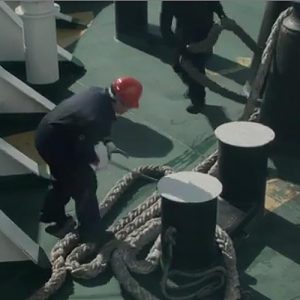 Mooring, Management of lines