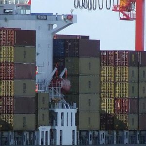 Container ships, Securing Cargo Arrangements